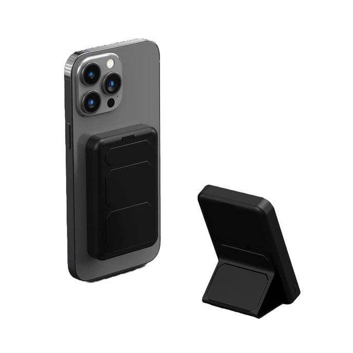Zwarte Magnetische Powerbank op iPhone